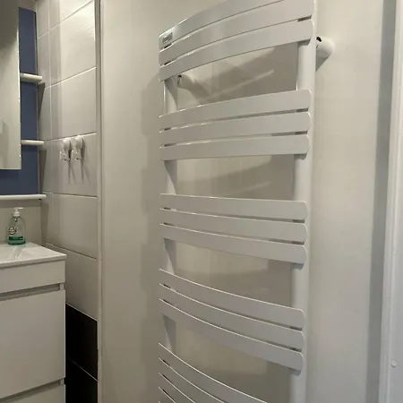 Vakantiehuis Mazet Avec Terrasse, Climatisation, Calme Le Lavandou