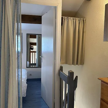 Mazet Avec Terrasse, Climatisation, Calme * Le Lavandou