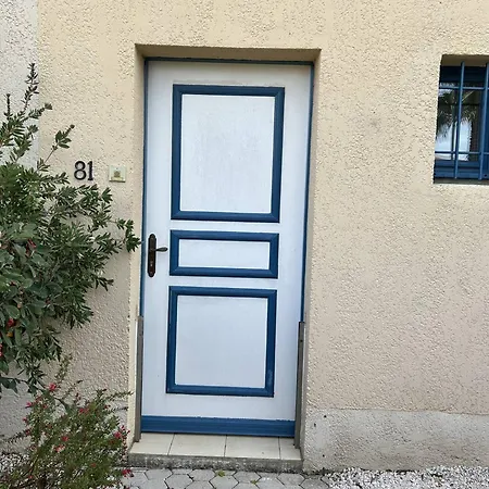 Mazet Avec Terrasse, Climatisation, Calme Vakantiehuis Le Lavandou