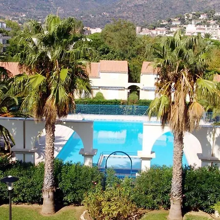 Mazet Avec Terrasse, Climatisation, Calme Vakantiehuis *